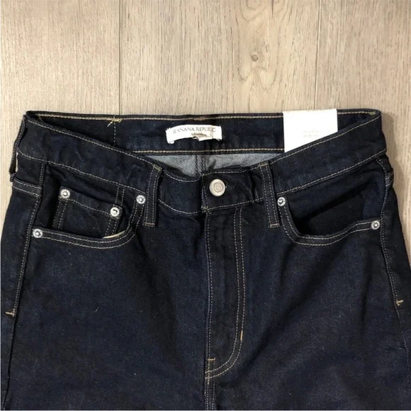 NWT! Banana Republic Dark Rinse Wash The Icon Classic Wide-Leg Jean 🩷 825977 - Picture 8 of 9